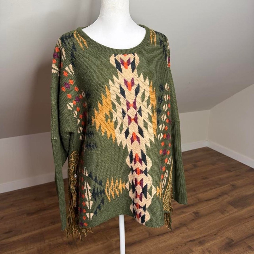 Cotton & Rye Olive Green Southwestern Aztec Fringe Sweater Poncho Boho